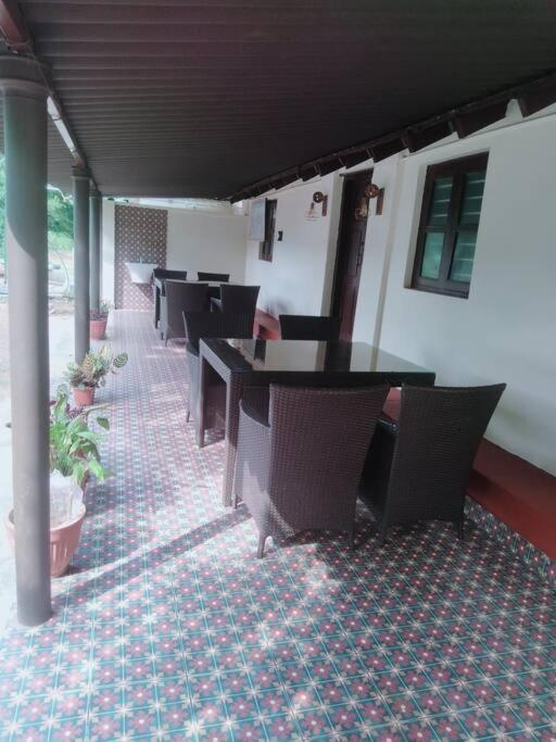 A Quaint Cottage With Rajah'S Seat View. Madikeri Buitenkant foto